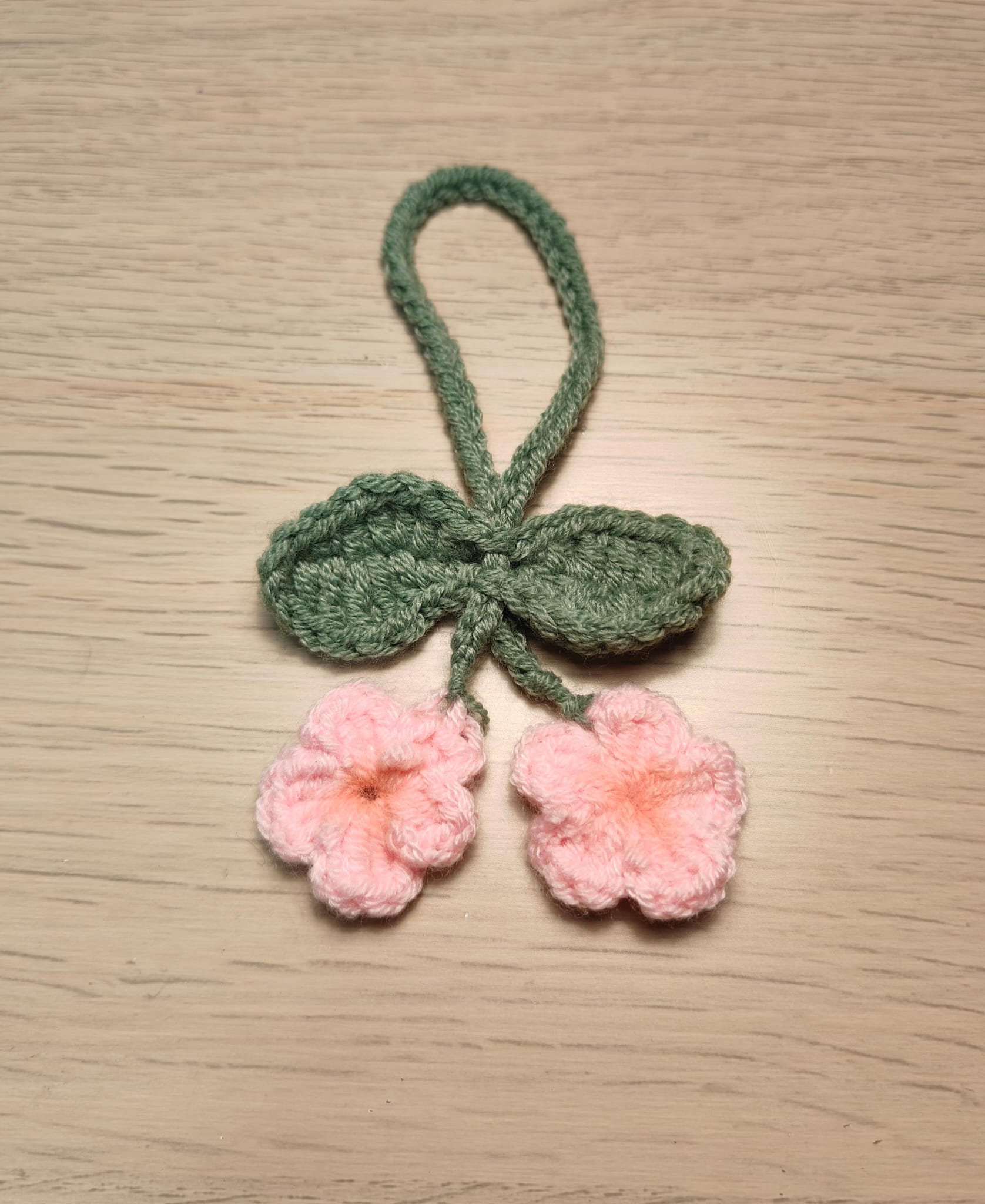 Hibiscus Keychain πΊ